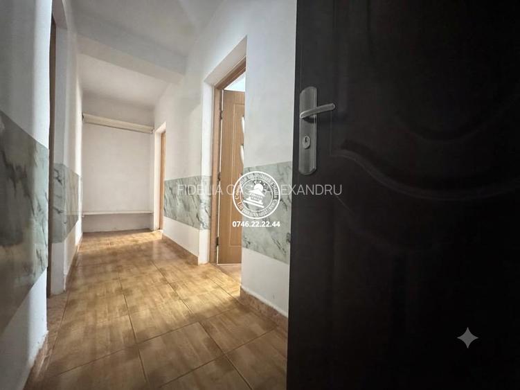 Apartament 3 camere decomandat – 52mp – Parter – Miroslava