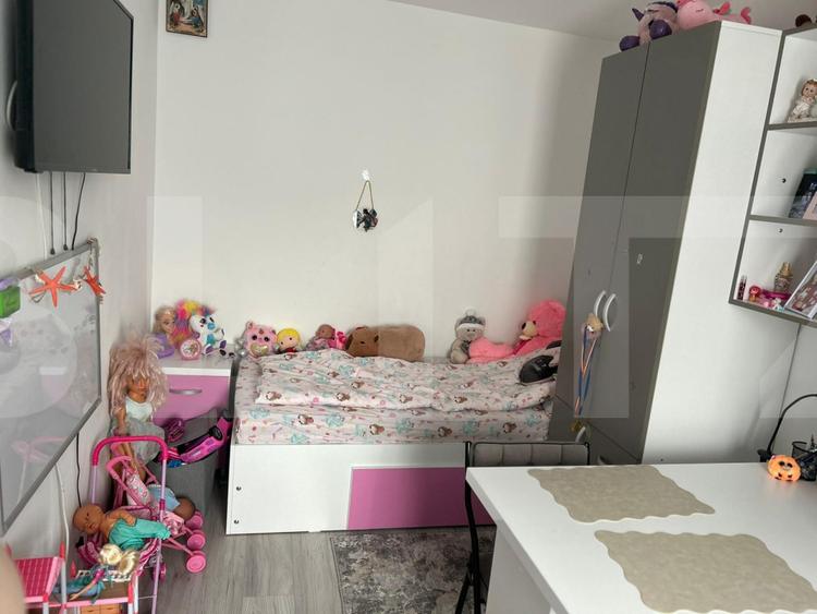 Apartament 2 camere semidecomandat  - Zona A - Scoala 12