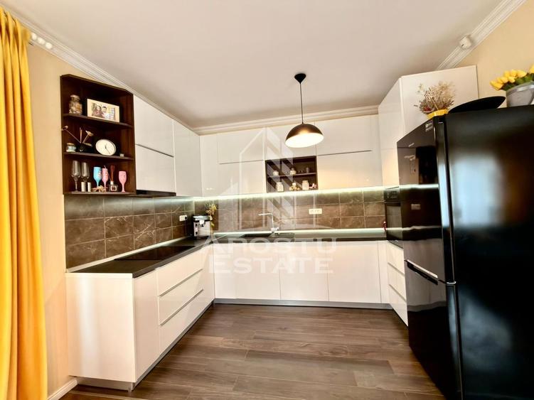 Jumatate de duplex, de vanzare, zona Calea Aradului, Timisoara
