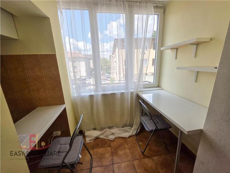 Garsoniere, UMF, etaj 2, Faget, bloc izolat, Targu Mures