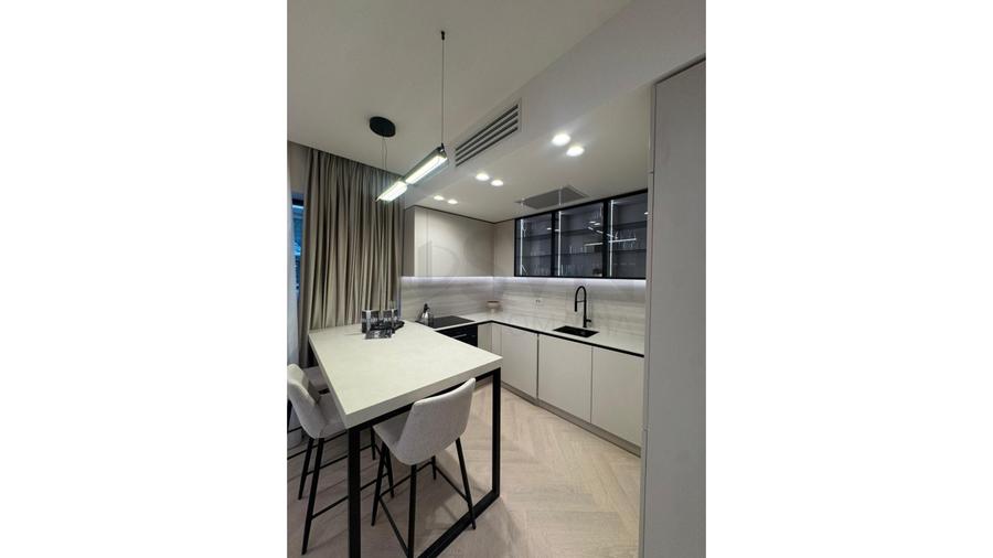 REA1027073 Apartament 3 camere l zona Aviatiei