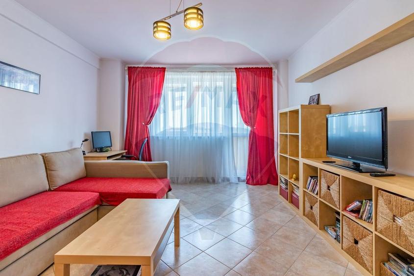 Apartament 2 camere spatios zona centrala OTOPENI