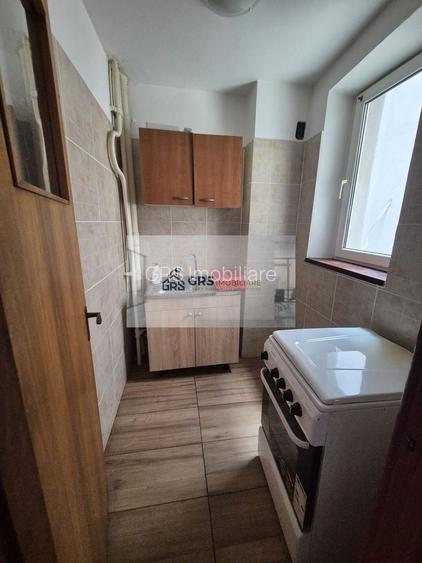 Apartamnet 2 camere 45mp, Zona Titan - 5