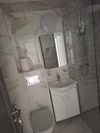 Tomis Nord (Ciresica)- 2 camere decomandate, totul nou - 115.000euro