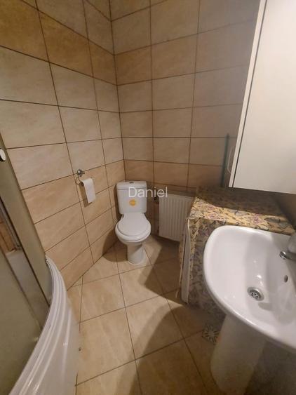 De vanzare apartament 2 cameri ,Calea Moldovei - 9