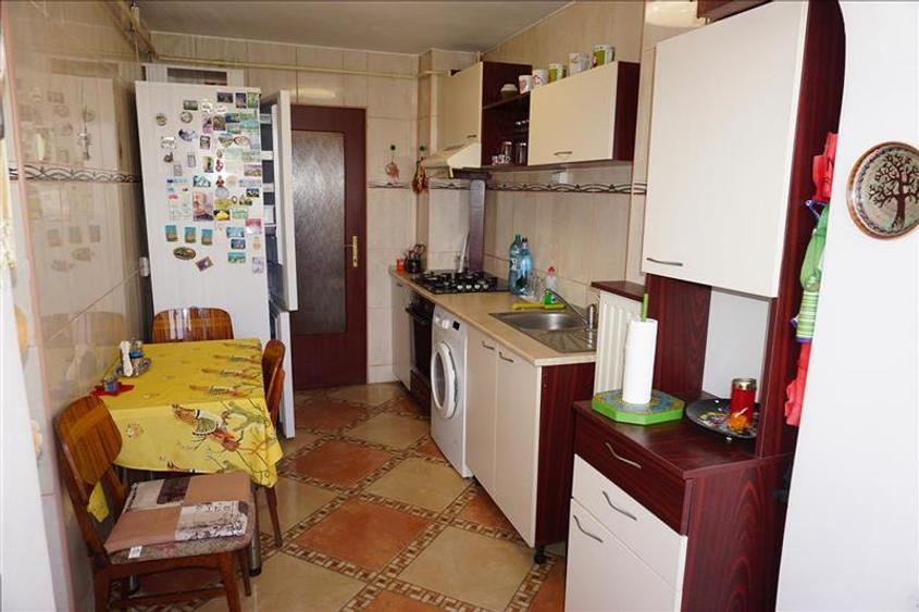 Apartament cu 2 camere si centrala termica langa Teatru