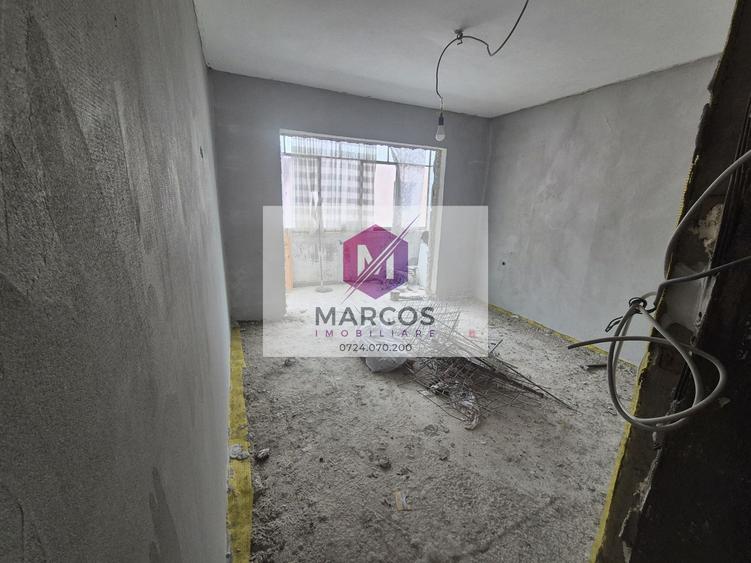 Vand 3 camere et.1 - Lunca
