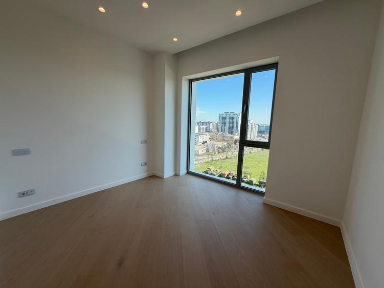 Apartament în Aviatiei Towers,singur pe etaj,parcare valabilă