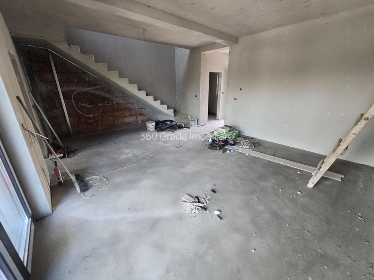 Duplex 4 camere – Toate utilitățile – Comision 0% - 8