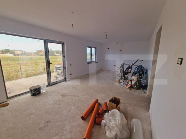 Casa parter, 4 camere, 91mp utili, Stupini