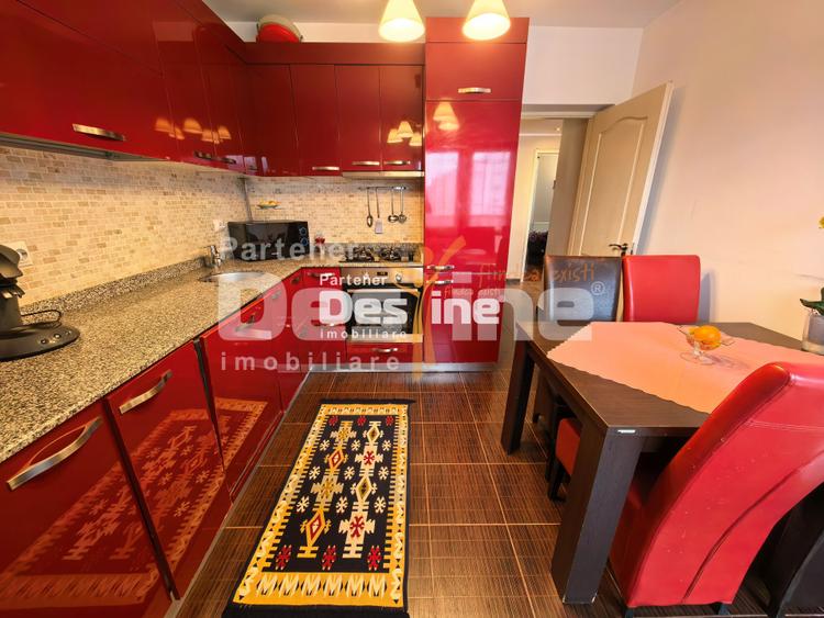 Apartament 2 camere 55 mp 2 balcoane mobilat loc de parcare Vișan