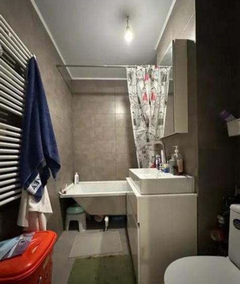 Apartament 3 camere decomandat zona Drumul Taberei