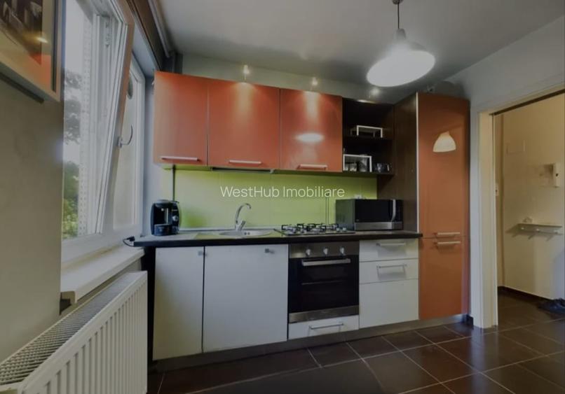 DE INCHIRIAT Apartament 2 camere, 50mp, etaj 2 - ULTRACENTRAL - 7