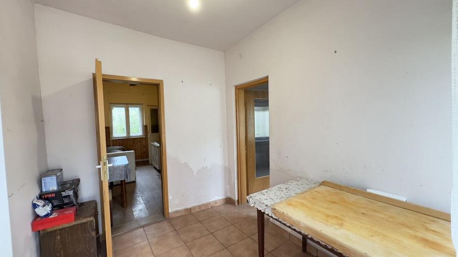 Casă 3 camere, Teren 3.263 mp, Str.Mărășești Nr.16 -Carei-Comision 0% cumpărător