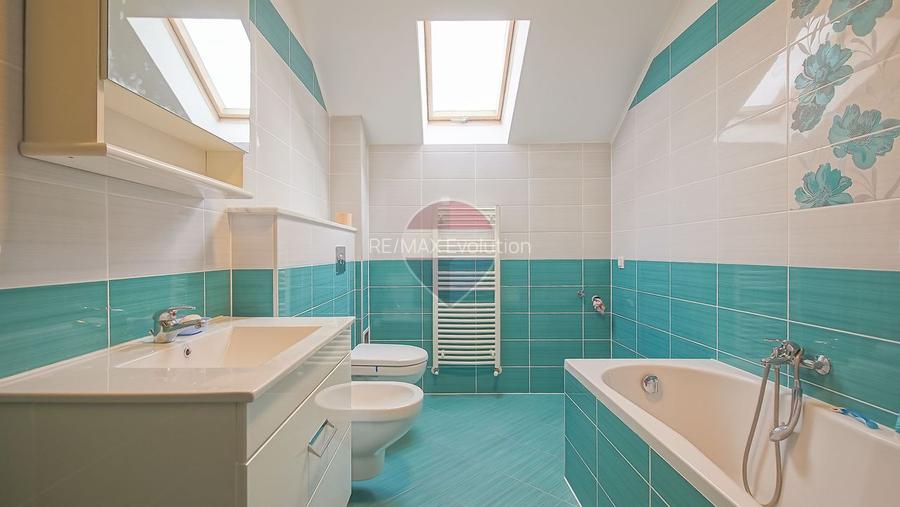 DE VANZARE | 3 CAMERE | CRISTIAN | 72 MP | LOC PARCARE | - 17