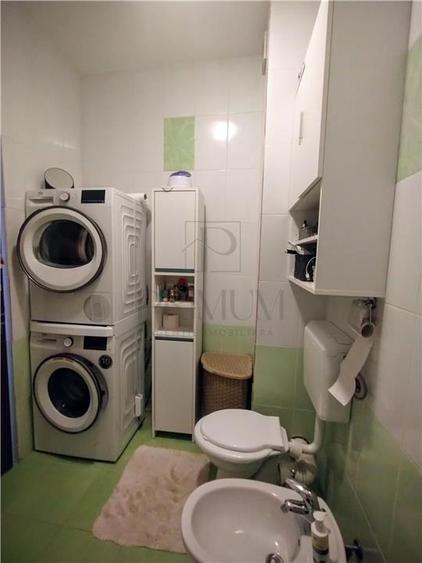 Sanandrei -Apartament 3 camere - doua balcoane - curte -foisor - beci - zona ex