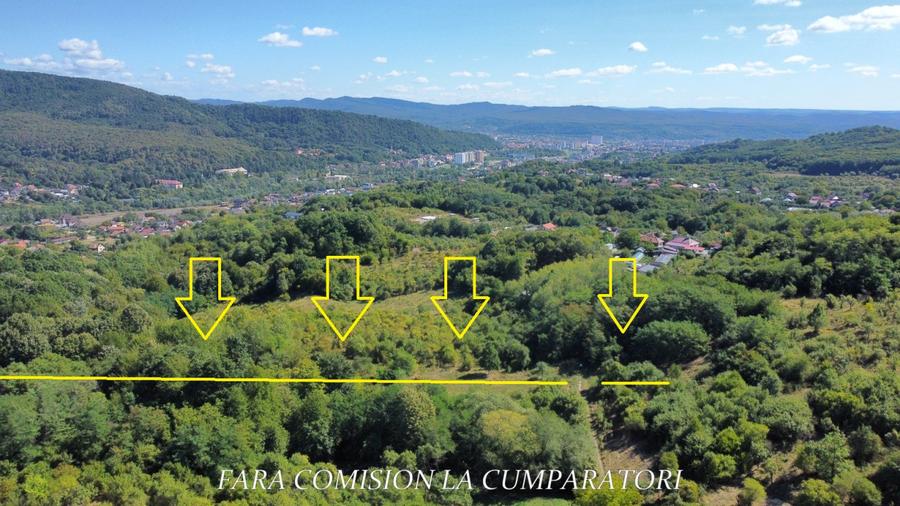 TEREN LANGA ORAS, CADRU NATURAL MINUNAT