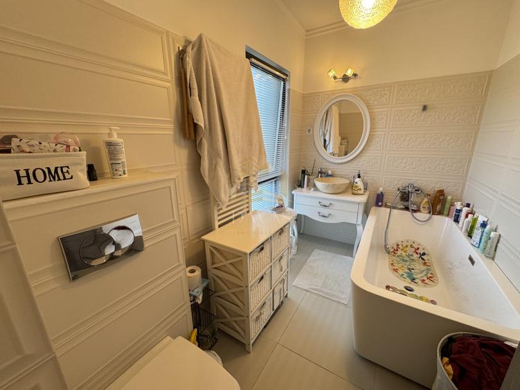 Casa de vânzare 112mp |362 mp teren | Dambu Rotund | Terasa | Parcare
