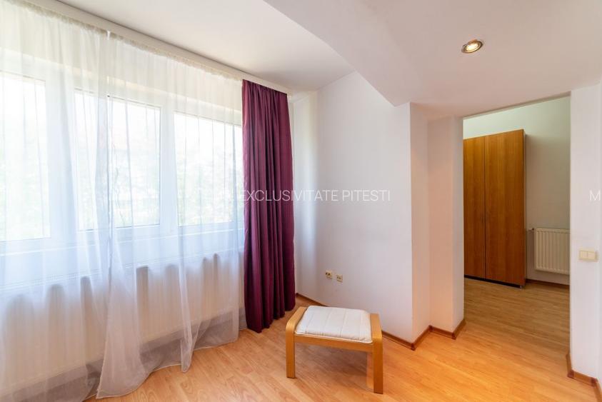 Apartament pe 2 nivele -  6 camere Gavana 3 + 309 mp curte proprie - 10