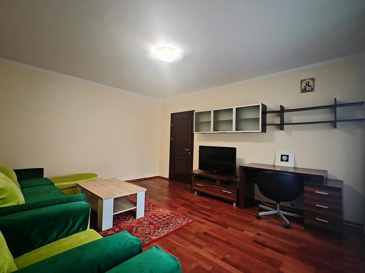 Nerva Traian planul II, metr. Timpuri Noi | Apartament spatios in bloc anvelopat