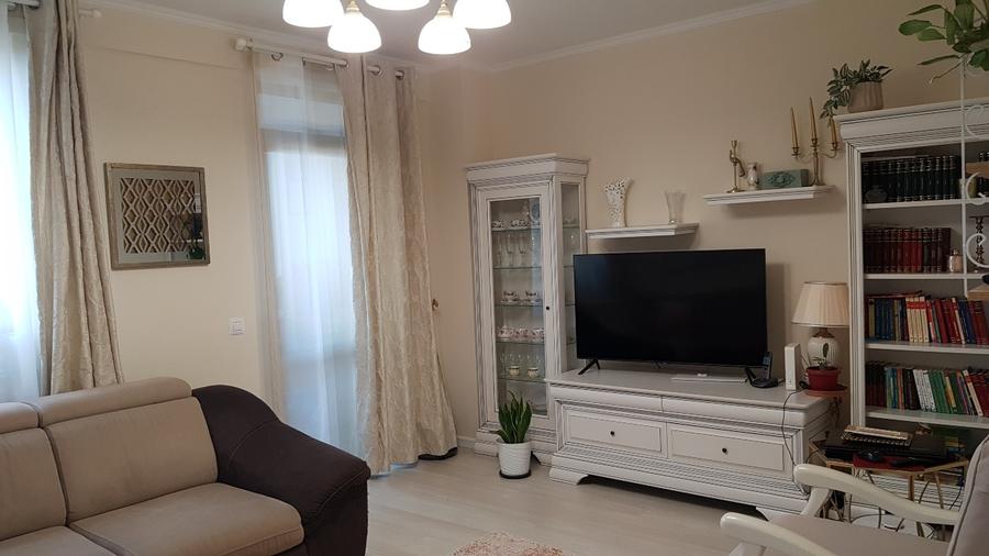 Compozitori apartament 3 camere confort lux