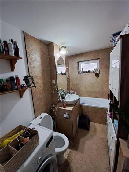 Apartament 3 camere, centrala termica, decomandat, 65 mp, 2 bai, Complex Student