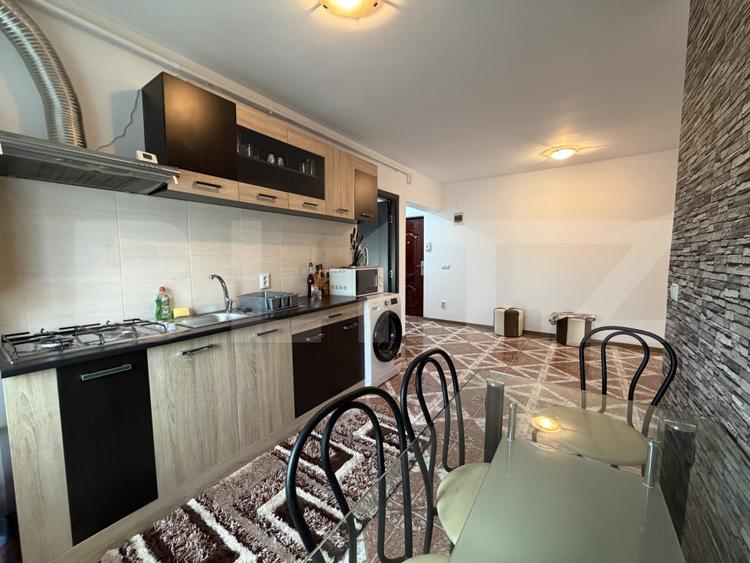 Apartament cu 2 camere, 45 mp, zona Centrala