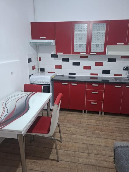 Apartament 1 camera str. Avram Iancu, 42 mp, mobilat, utilat, CT