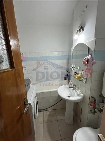APARTAMENT 2 CAM, T.PALLADY 1DECEMBIE