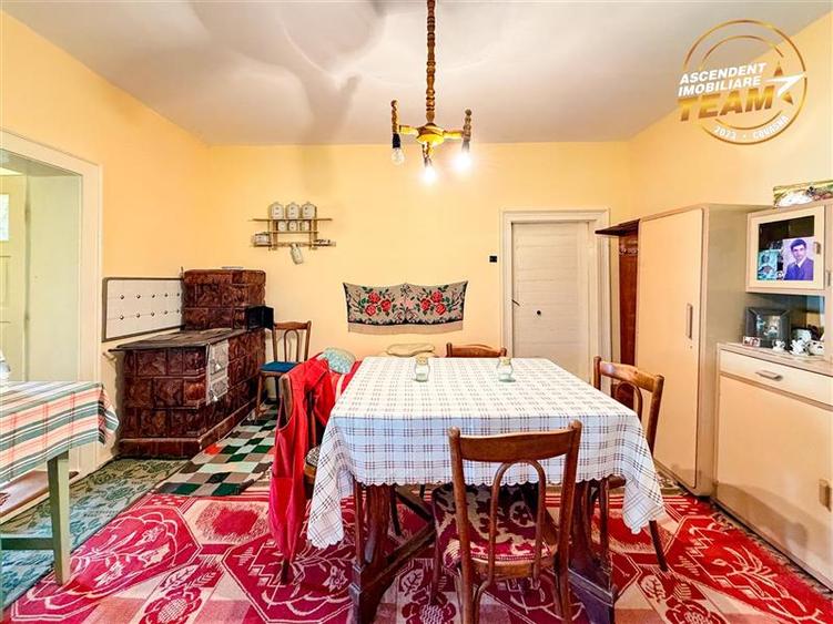 FILM &Tur 3D! Casa traditionala, cu aproape 2.000mp teren, Ilieni, Covasna