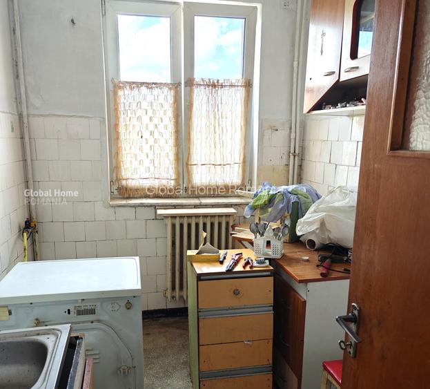 Oportunitate investitie - Apartament 3 Camere + 1 Balcon | 280 m Metrou - 5