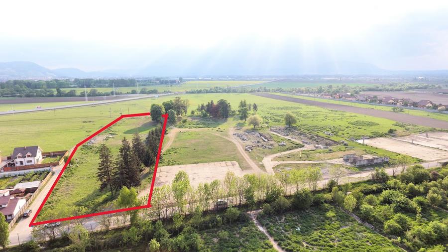 De vanzare parcele de teren  in localitatea Sanpetru , str. Drumul cu Plopi nr.