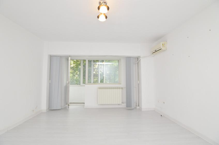VANZARE APARTAMENT 2 CAMERE BULEVARDUL DECEBAL - PIATA ALBA IULIA