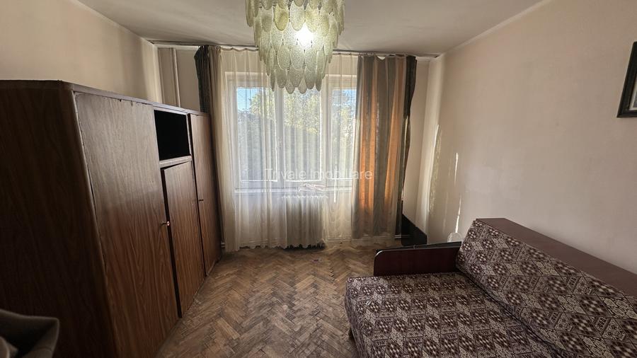 Apartament 3 camere, etaj intermediar. Craiovei, Pitești - 2