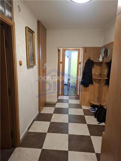 Decebal Turquoise  -  apartament 2 camere deosebit, cu parcare - 7