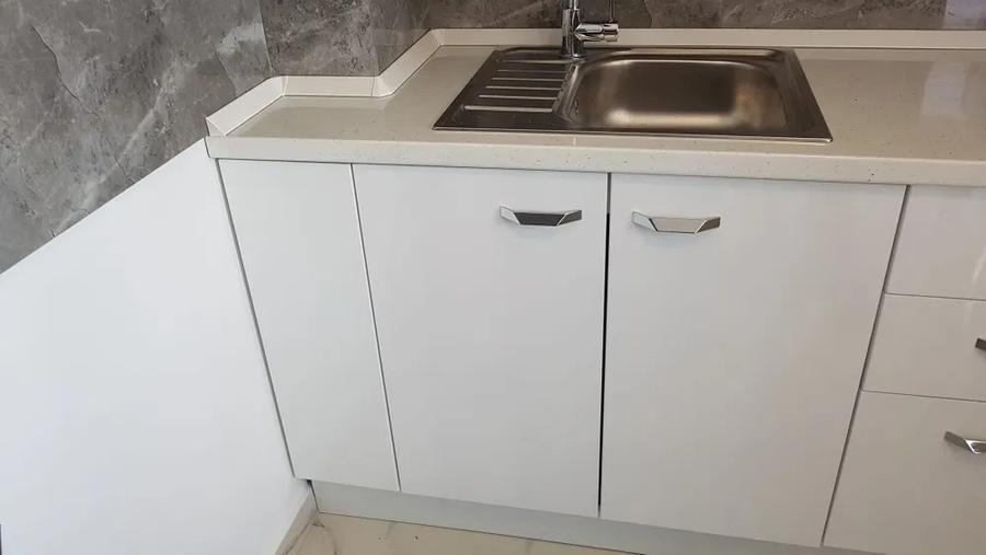 Garsoniera Grozavesti | Decomandata | Proximitate Metrou | Centrala Proprie