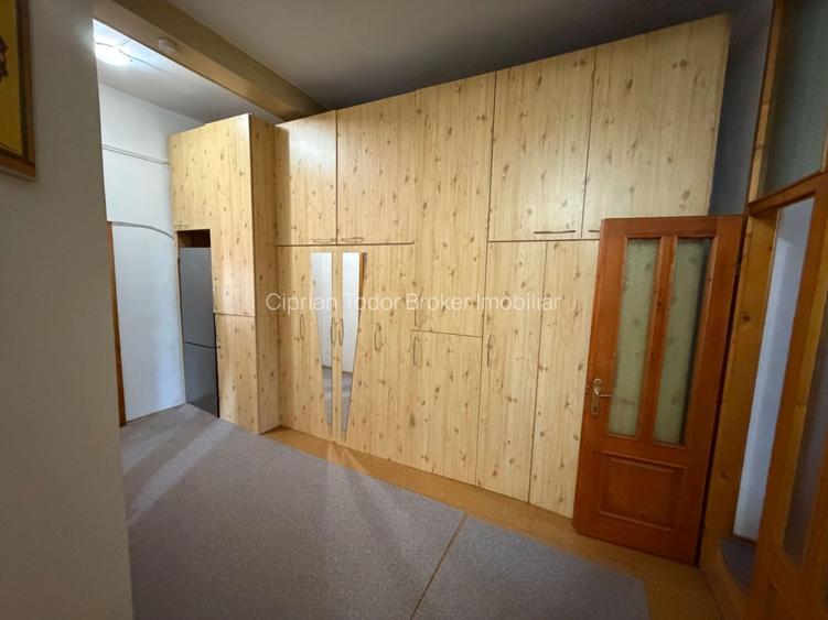 Apartament 4 camere cu scara interioara,  zona Cetate - 5