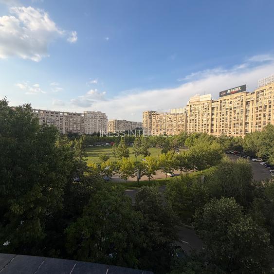apartament nemobilat cu vedere la rond Alba Iulia | etaj 3 | 100mp | 3 camere - 15