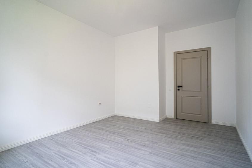 MILITARI, METROU PACII, 2 CAMERE, 57 mp, GRADINA, 150 mp