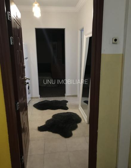 Etaj 4/10 - Apartament 1 camera decomandat - Alexandru - Piata