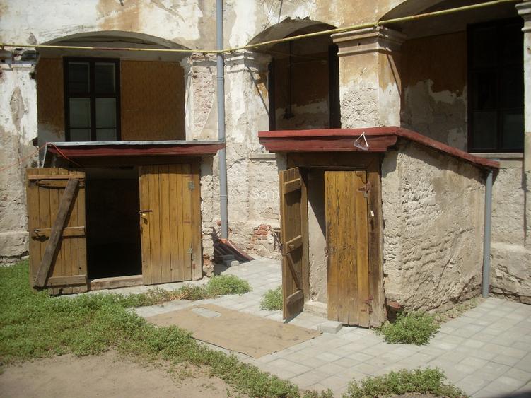Cladire S+P+2, 1150mp teren, 1403mp cladire, Arad central - 15