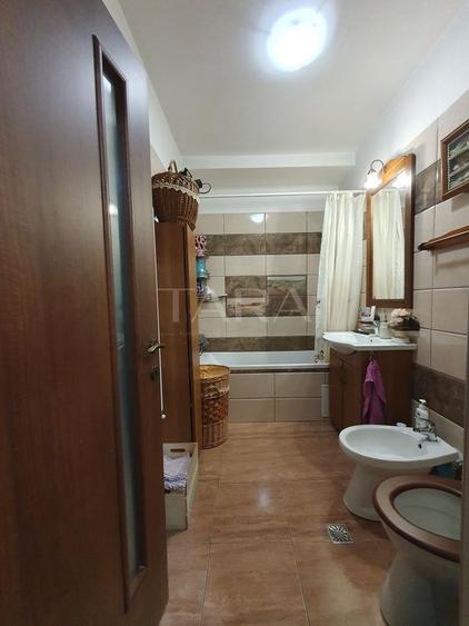 Apartament 4 camere, Florești – zonă centrală