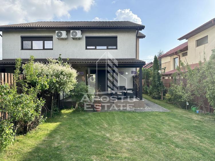 Jumatate de duplex cu 4 camere de vanzare, Dumbravita Timis