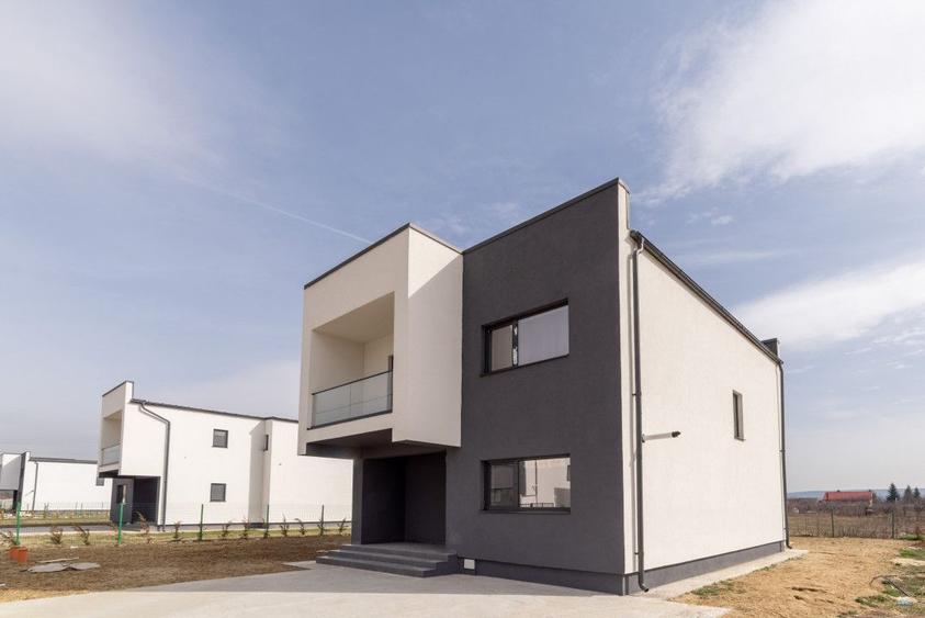 Casa moderna aproape de Pitesti si Mioveni