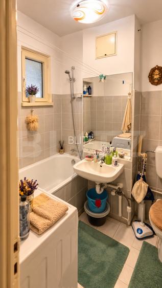 Apartament de vanzare, 45 mp, zona Micro 19