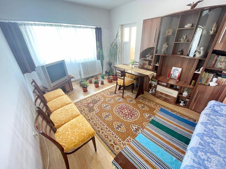 Apartament 2 camere de vanzare Pacurari