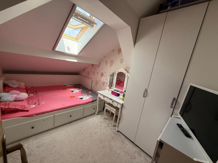 Apartament 4 camere decomandat cu scara interioara, Zona Sarari - 19
