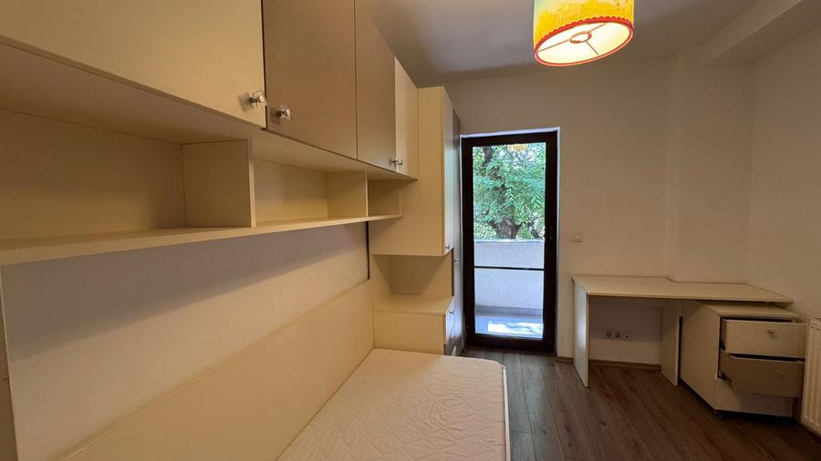 Apartament 3 camere de închiriat central, strada T. Vladimirescu-AP1519