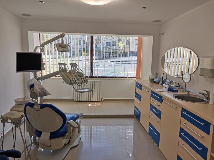 Cabinet stomatologic complet echipat