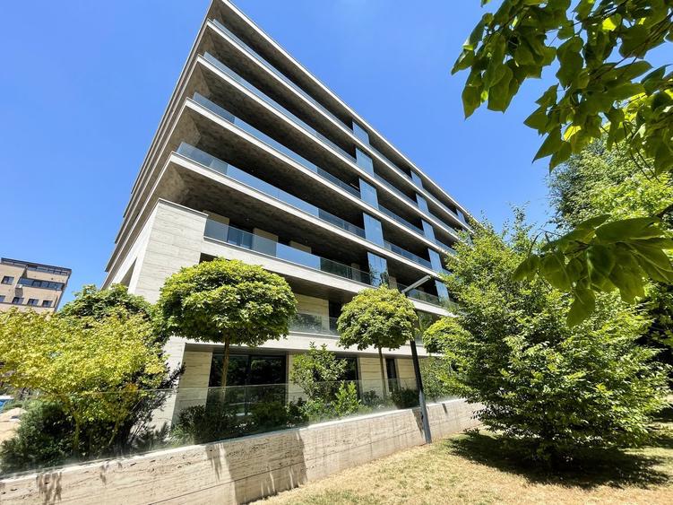 Apartament Exclusivist cu Terasă și Vedere Panoramică în Floreasca